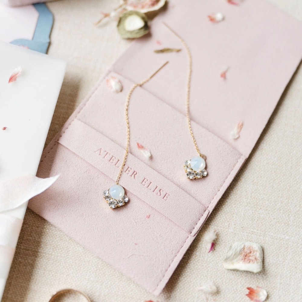 Atelier Elise Celestial Threader Earring in Opal ✨